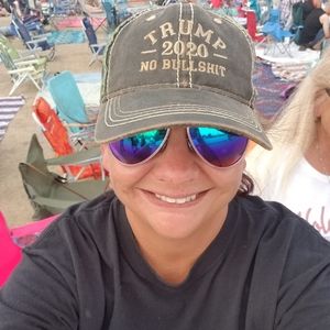 Meet your Posher, Cora